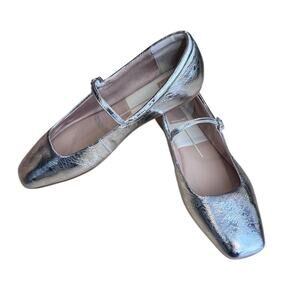 Dolce Vita Women's Reyes Mary Jane Flats Silver size 8